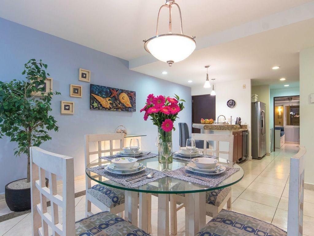Breathtaking Villa Magna Beachfront Condo, 3 Bedrooms Sleeps 6 Nuevo Vallarta Extérieur photo