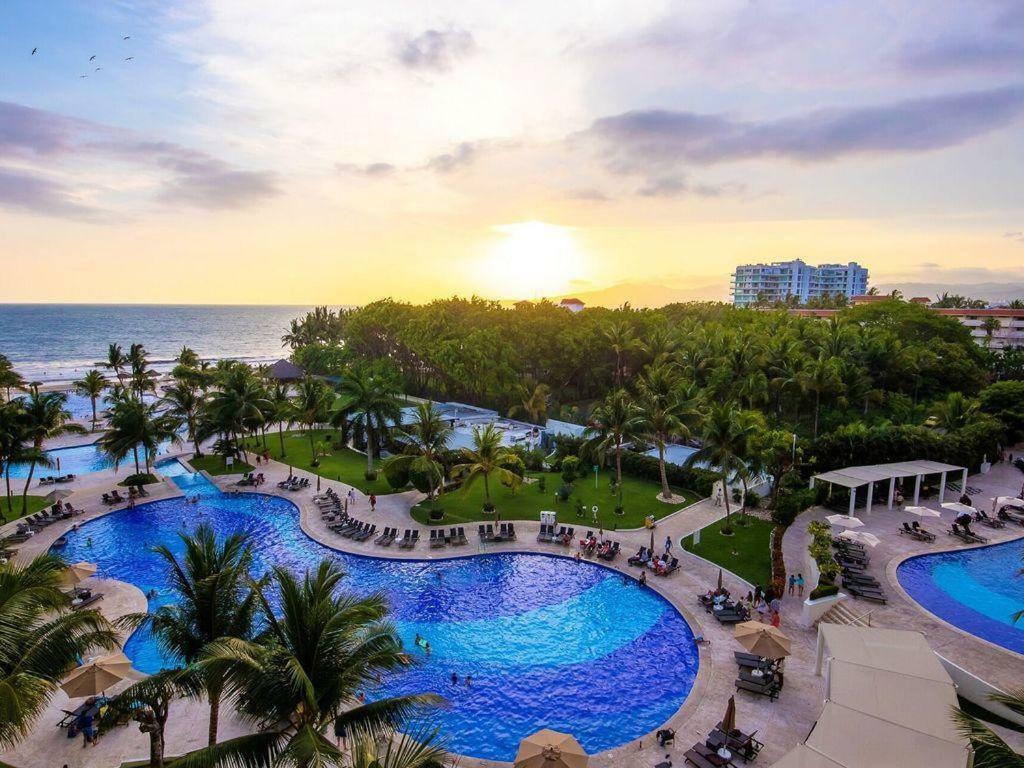 Breathtaking Villa Magna Beachfront Condo, 3 Bedrooms Sleeps 6 Nuevo Vallarta Extérieur photo